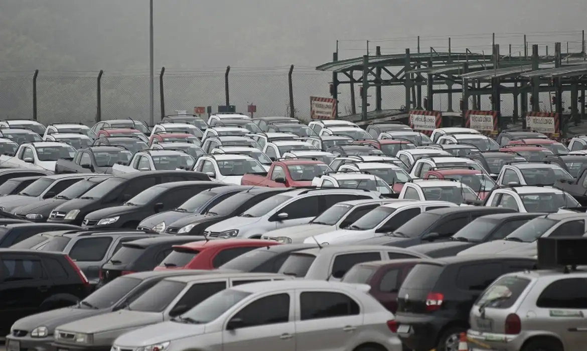 Financiamento de veículos atinge maior volume semestral desde 2008 no Brasil