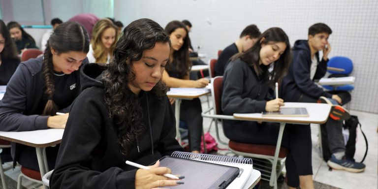 MEC libera nomes dos pré-selecionados ao Fies do segundo semestre de 2026