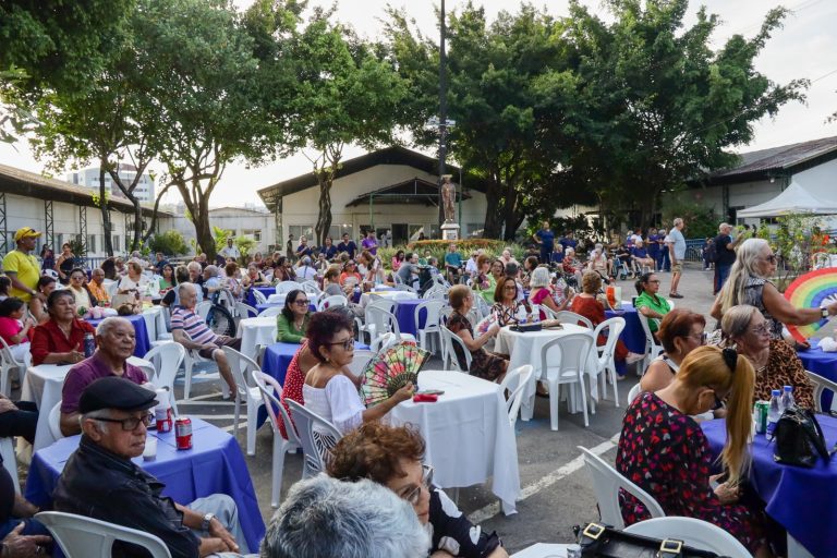 Bolerão da Saudade celebra Dia dos Pais com música e integração em Manaus