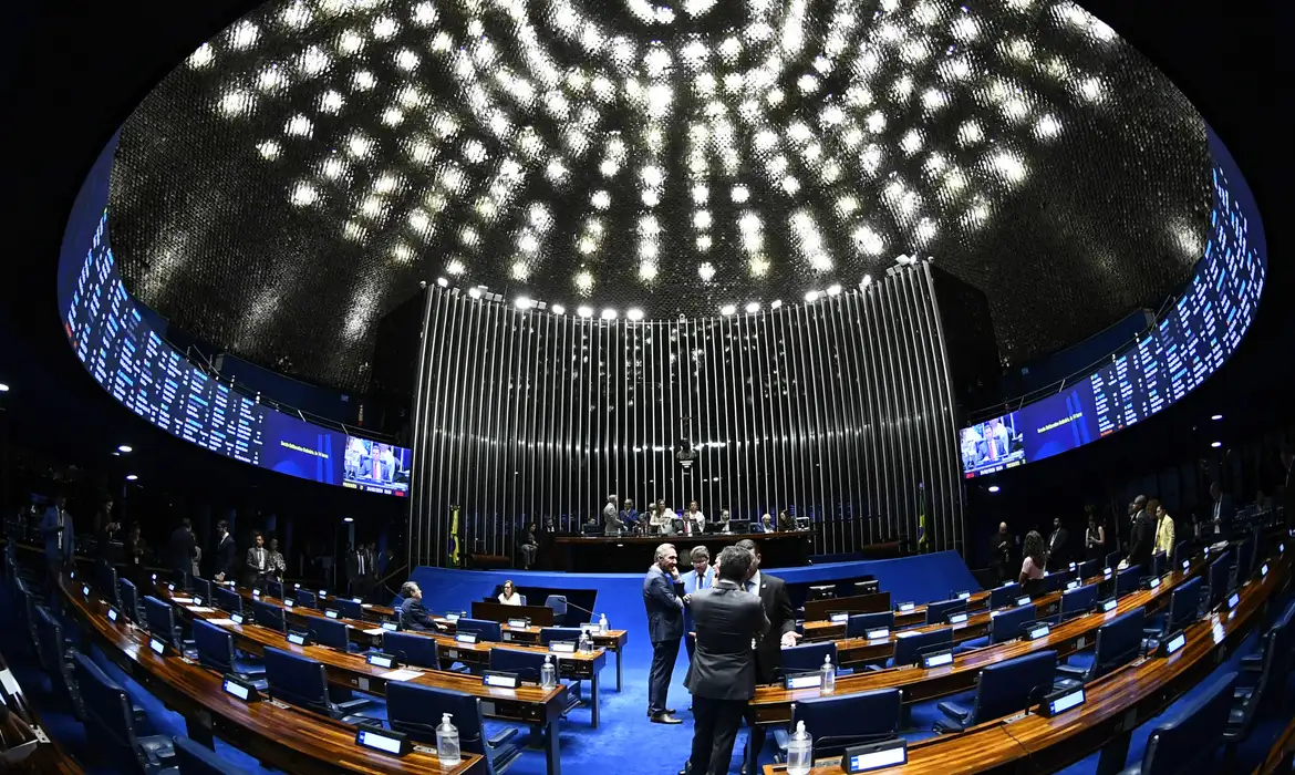 Congresso retoma atividades com foco em esforço concentrado e pauta eleitoral