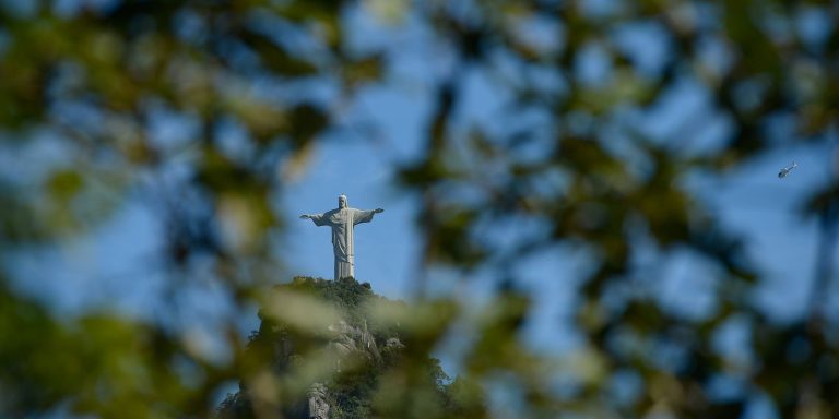 Cristo Redentor inicia projeto para neutralizar impacto ambiental do turismo
