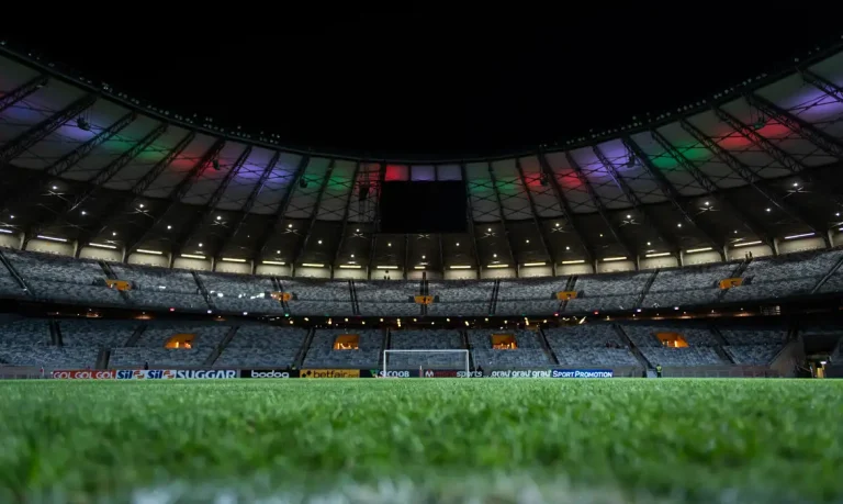 Cruzeiro e Flamengo empatam no Mineirão pelo jogo de ida da Libertadores