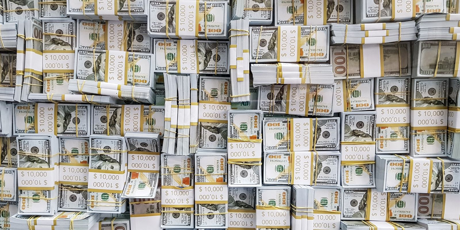 Dólar recua para R$ 5,14 e Ibovespa registra alta em sessão de alívio global
