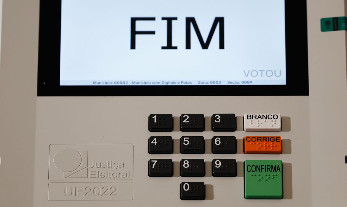 Federação Psol-rede formaliza aliança com Lula para a disputa presidencial