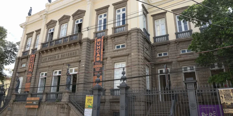 Muhcab resgata legado e resistência negra em nova mostra sobre a Pequena África no Rio