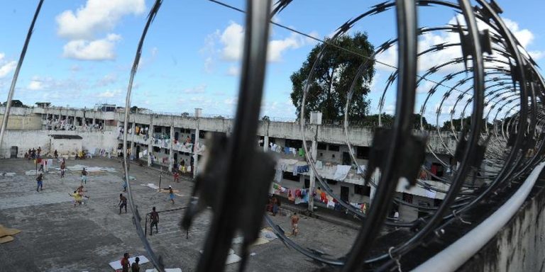 Polícia penal intensifica cerco contra itens proibidos em presídios do Rio de Janeiro