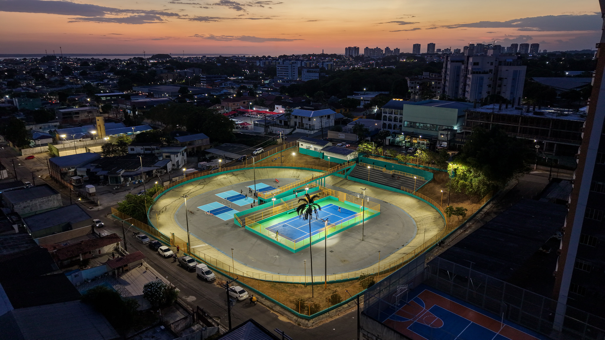 Prefeitura de Manaus entrega Velódromo Professora Alzira Campos totalmente revitalizado