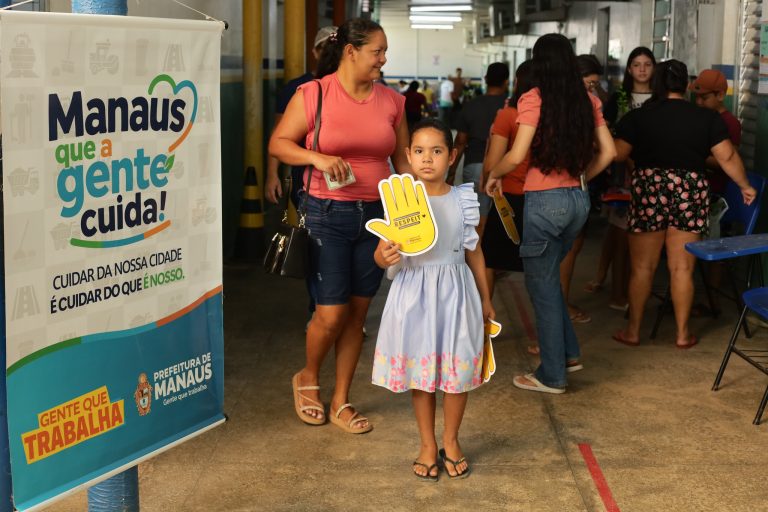 Programa Manaus que a Gente Cuida leva mutirão de serviços ao bairro Tarumã