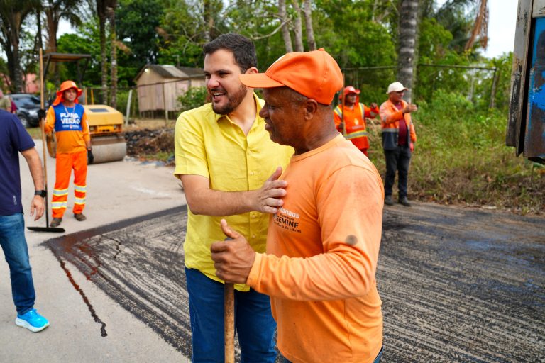 Renato Junior vistoria obras de infraestrutura no ramal do Brasileirinho