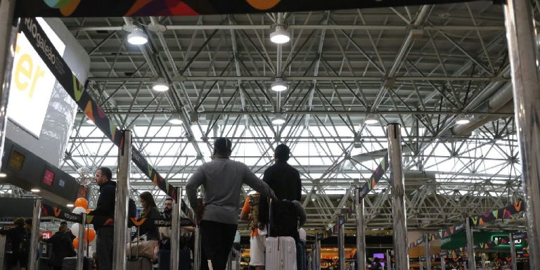 Anac endurece punições e pode banir passageiros indisciplinados com multas de até R$ 17,5 mil