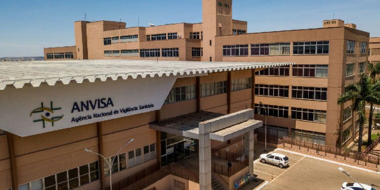 Anvisa suspende publicidade do medicamento Semavy por irregularidades em anúncios
