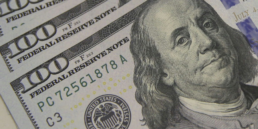 Cotação do dólar recua para R$ 5,08 e atinge patamar mais baixo em 30 dias
