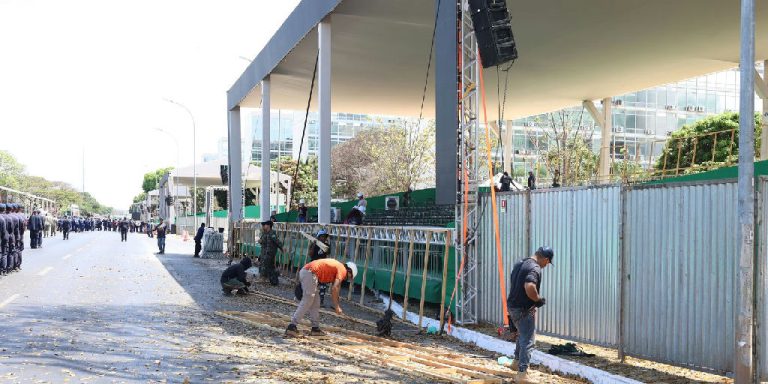Desfile de 7 de setembro em Brasília destaca soberania, esporte e proteção feminina