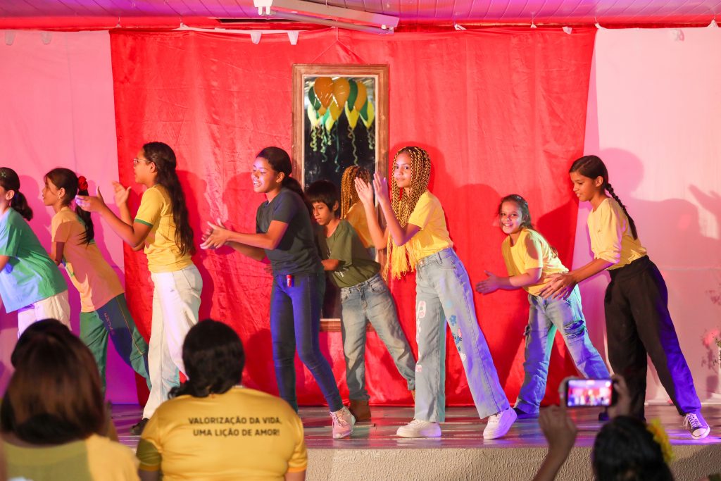 Escola municipal em Manaus encerra atividades do Setembro Amarelo com foco na valorização da vida