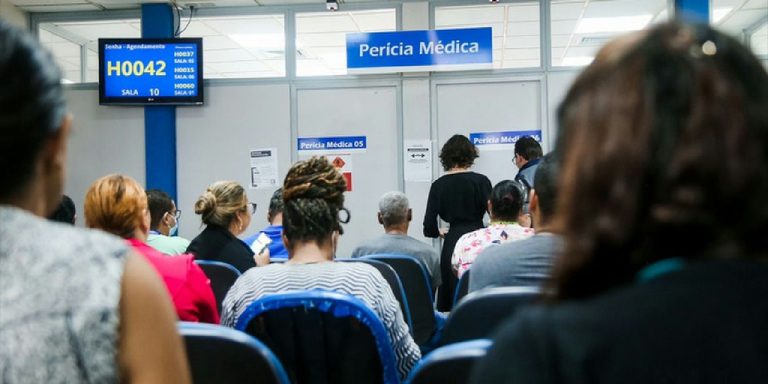 Fila de perícia do INSS é zerada após medidas de gestão e tecnologia
