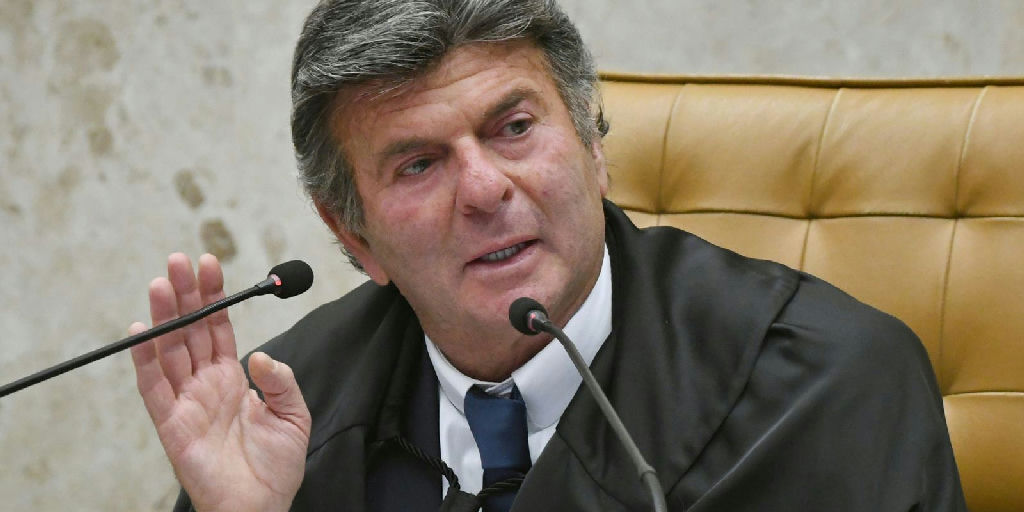 Luiz Fux suspende decisão de Flávio Dino sobre postagens envolvendo Nossa Senhora Aparecida