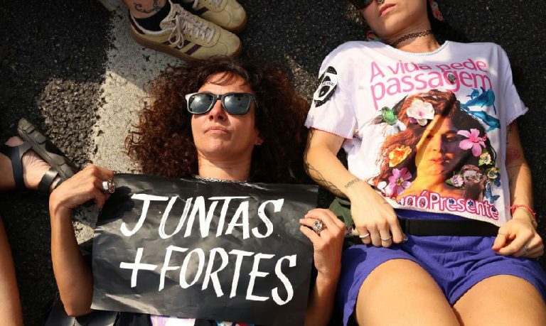 Planos de governo falham ao integrar mulheres como agentes de decisão política