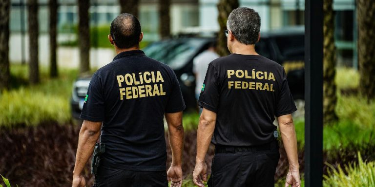 Polícia Federal deflagra operação contra apologia ao nazismo no Rio de Janeiro