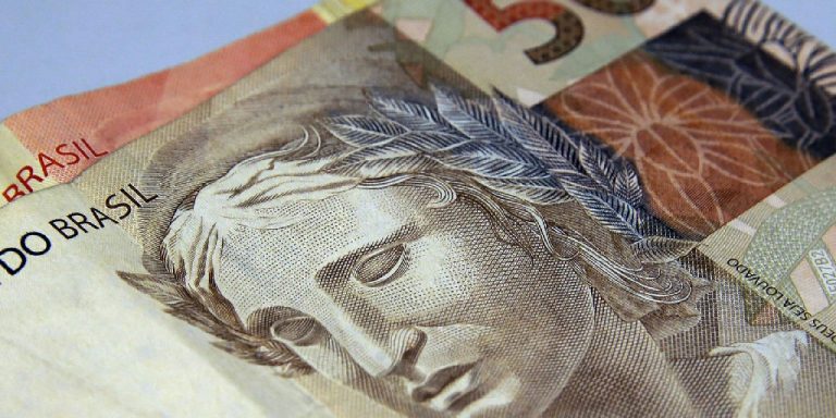 Poupança registra saída líquida de R$ 10,5 bilhões em agosto