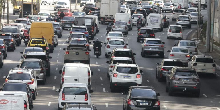 Programa CNH do Brasil impulsiona emissão de habilitações com alta de 216%