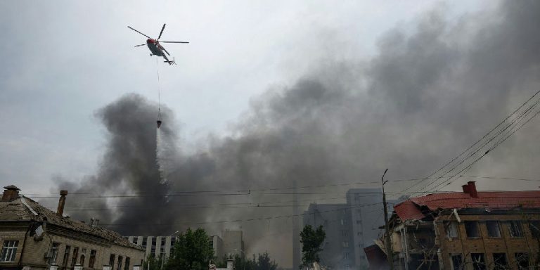 Rússia retoma ofensiva aérea contra Kiev após saída de enviados dos EUA