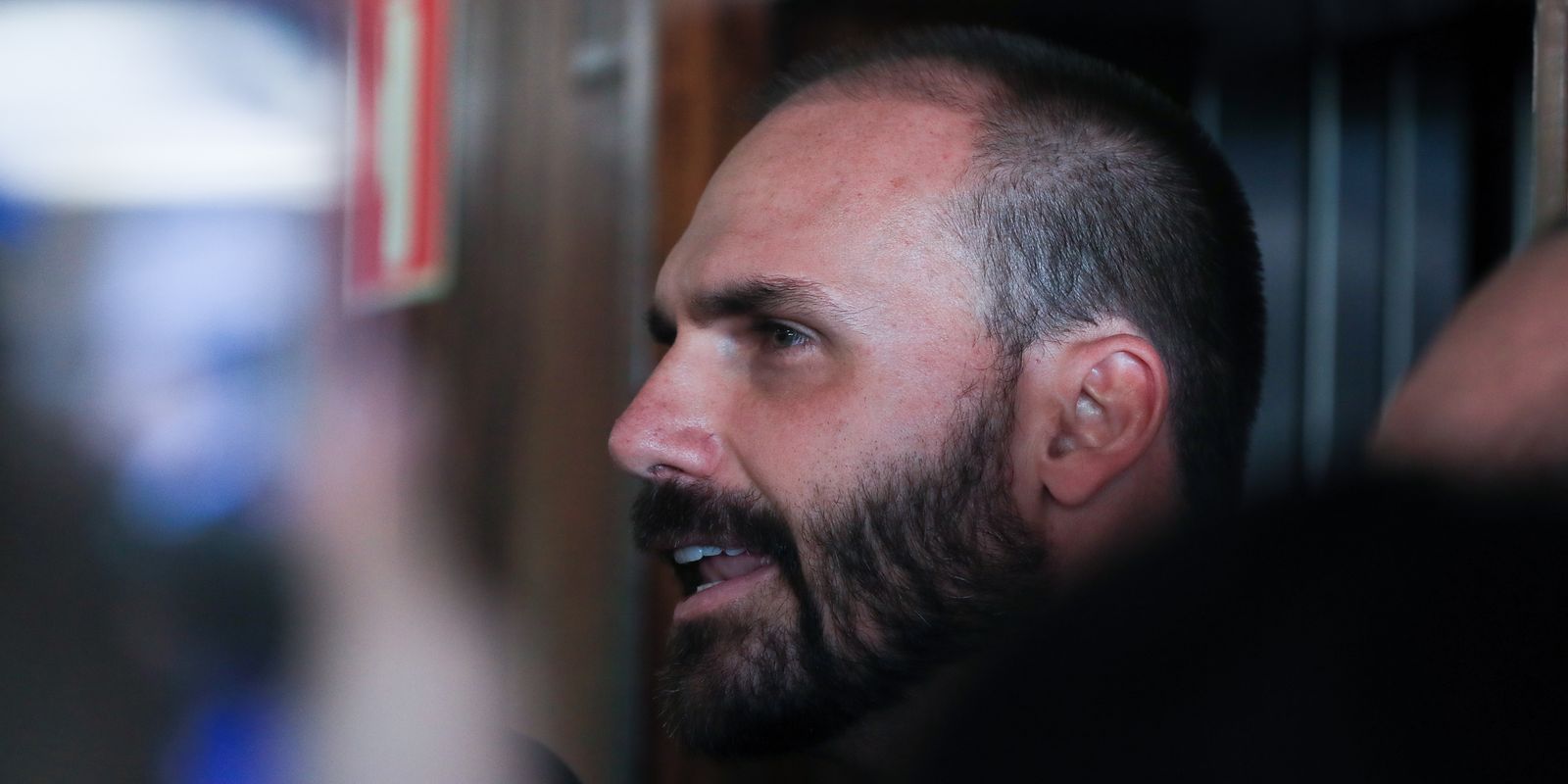 Unanimidade na Primeira Turma do STF confirma pena de quatro anos e dois meses a Eduardo Bolsonaro