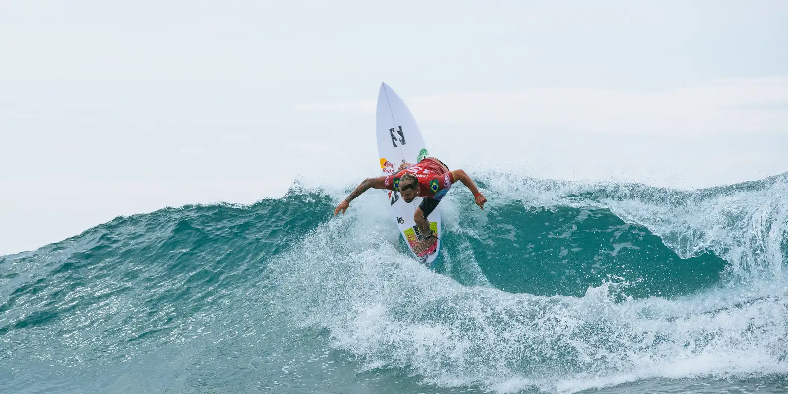 WSL cancela etapa de Abu Dhabi e altera calendário do circuito mundial de surfe