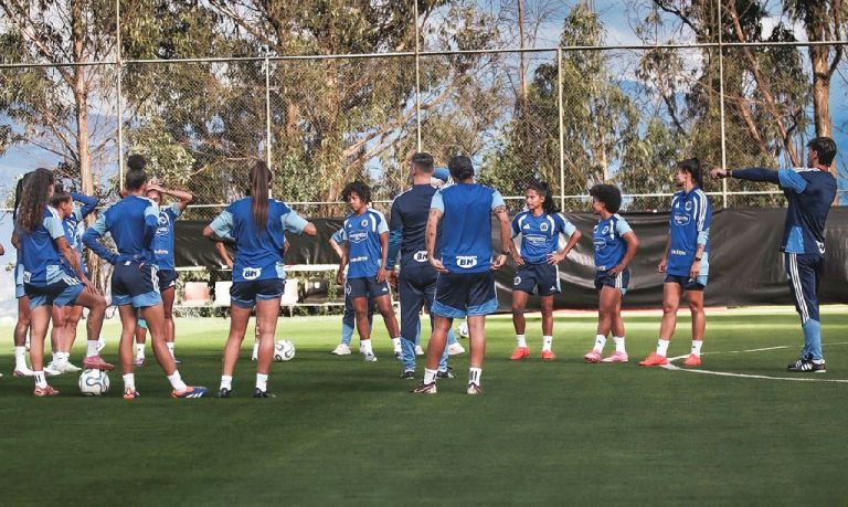 Cruzeiro estreia em Quito contra a LDU e se torna o 15º brasileiro na Libertadores Feminina