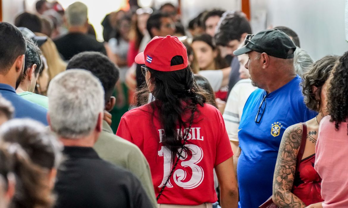Denúncias de assédio eleitoral no trabalho disparam após o segundo turno