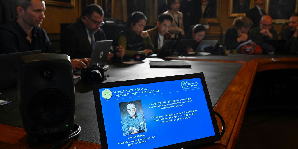 Francis Halzen conquista Nobel de Física por revelações sobre neutrinos
