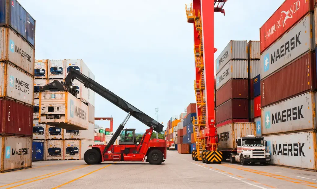 Governo libera crédito de bilhões para apoiar setor exportador nacional