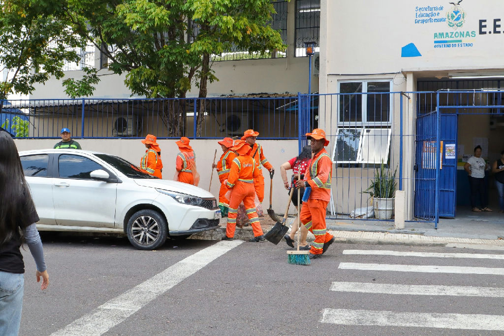 Manaus mobiliza agentes e garante transporte gratuito para o primeiro turno das eleições