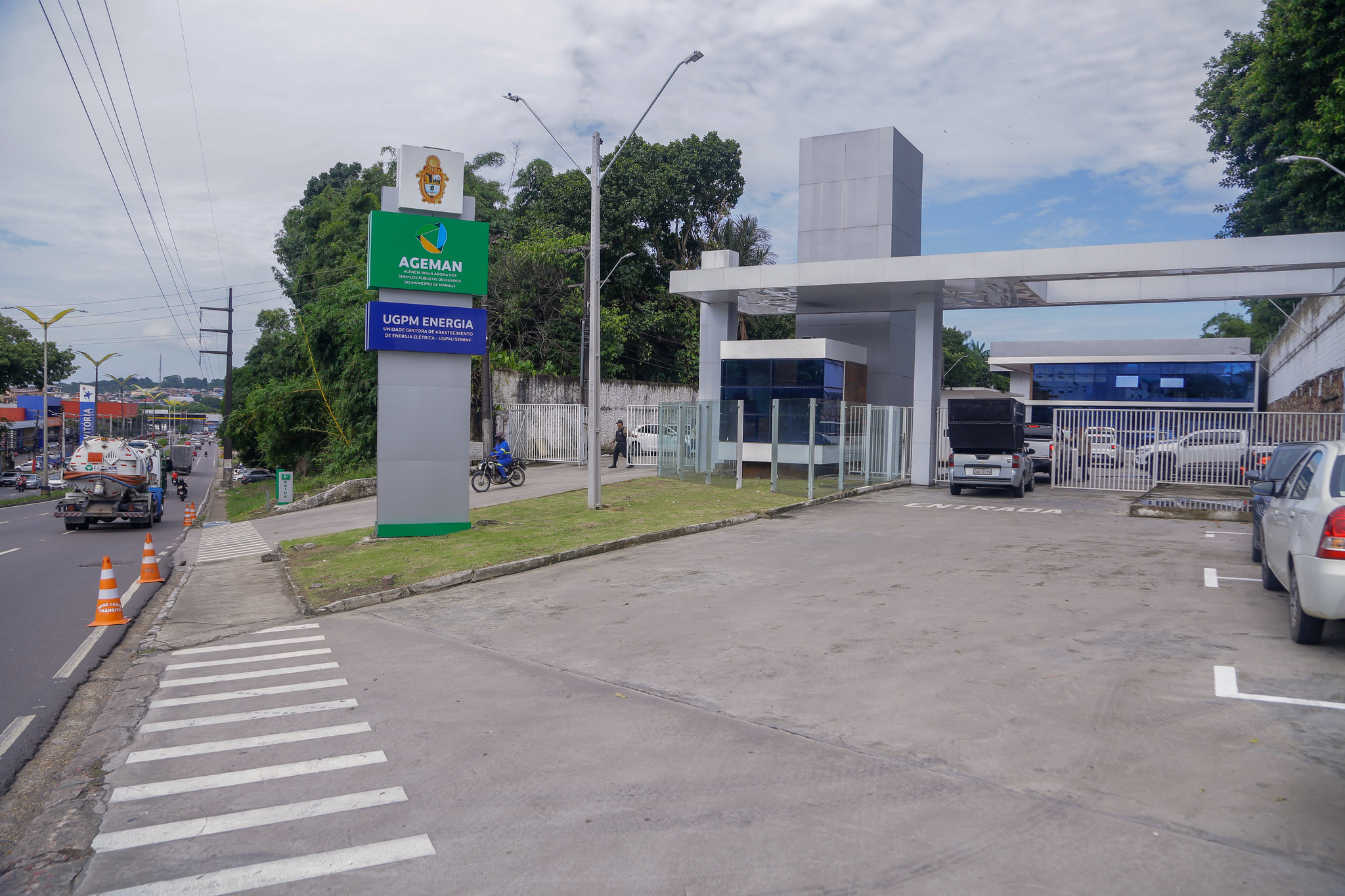 Prefeitura de Manaus cobra Águas de Manaus após queixa do Ibama sobre água imprópria