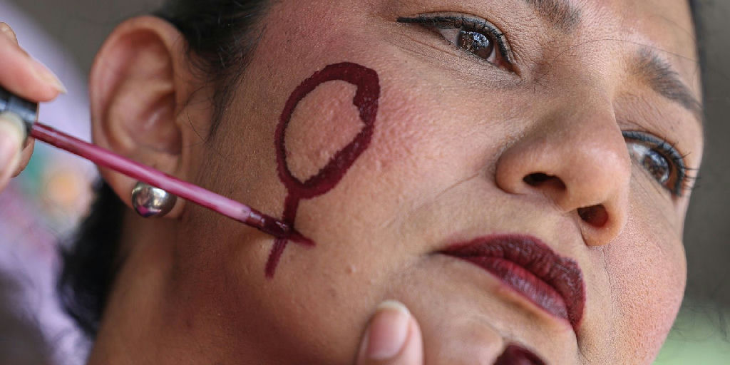 Violência política contra mulheres cresce e atinge patamar alarmante nas eleições de 2026